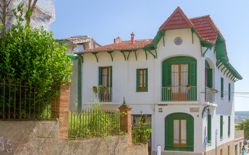 Casa noucentista en venta en Moià – Inmobiliaria boutique Mudità Barcelona – Richard Wagner