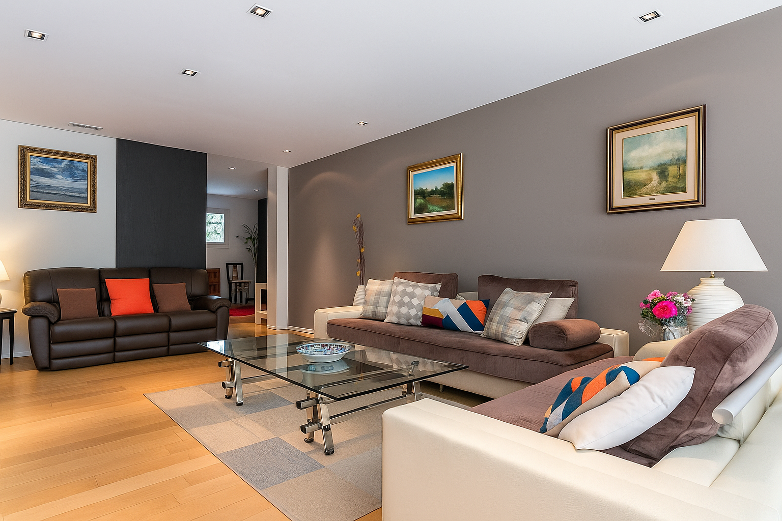 Casa contemporánea con piscina y jardín en Cardedeu – Inmobiliaria boutique Mudita Barcelona.