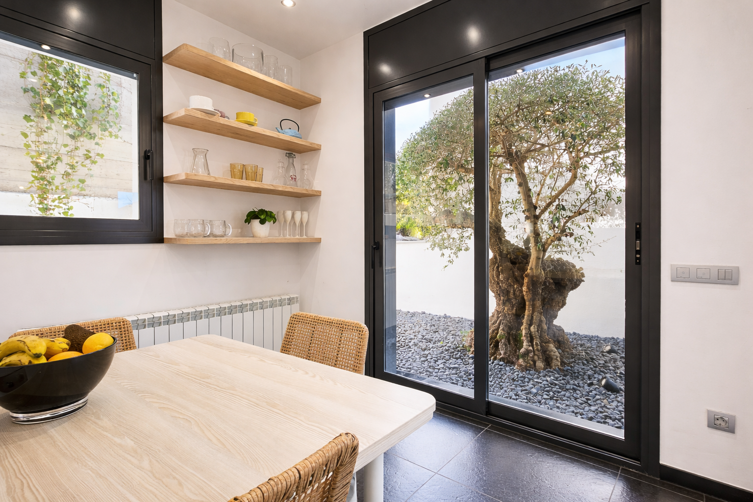 Casa en venta en Viladrau con piscina interior y vistas al Matagalls