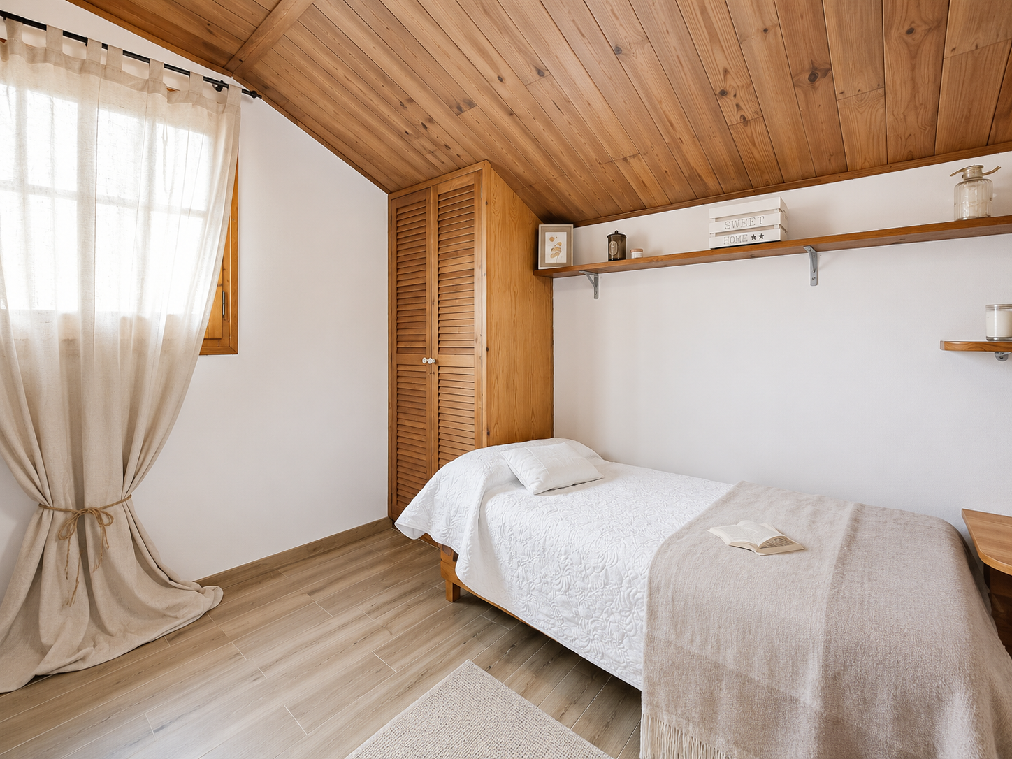 Casa de piedra en Boscos del Montnegre, Sant Celoni, rodeada de bosque en finca privada