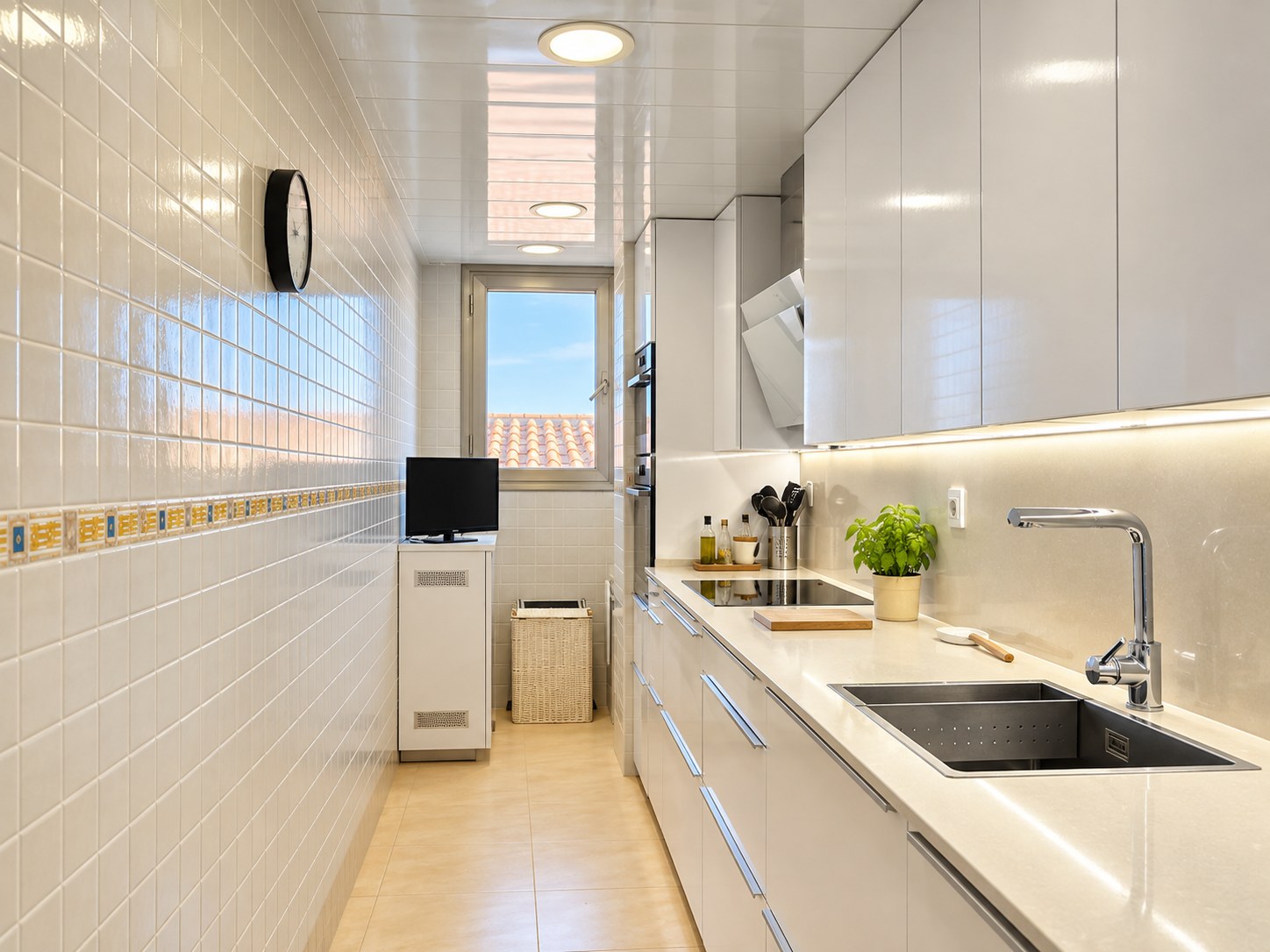 Cocina reformada del piso en Cubelles